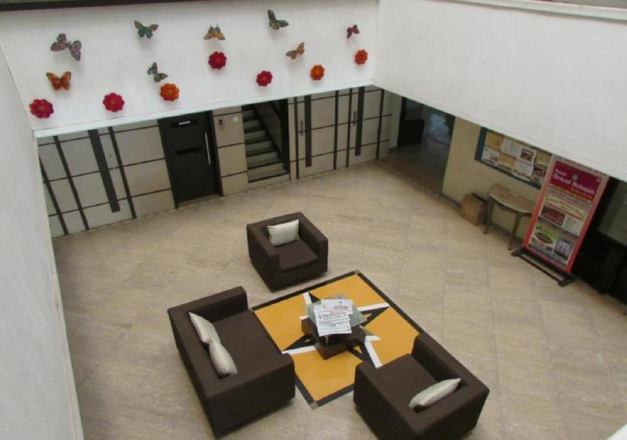Hotel Ashwin Igatpuri, Pure Veg & Jain Food Exteriér fotografie