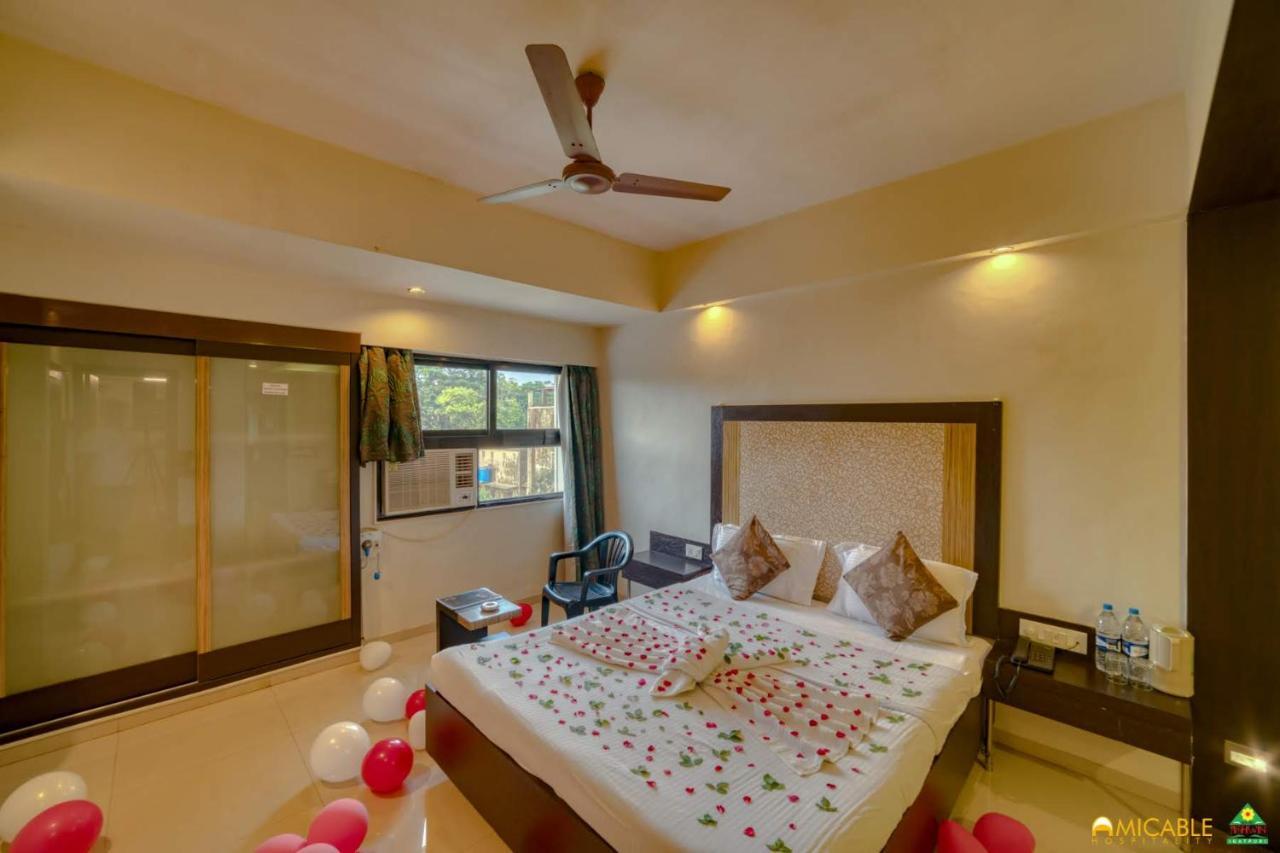Hotel Ashwin Igatpuri, Pure Veg & Jain Food Exteriér fotografie