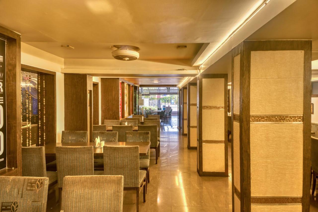 Hotel Ashwin Igatpuri, Pure Veg & Jain Food Exteriér fotografie