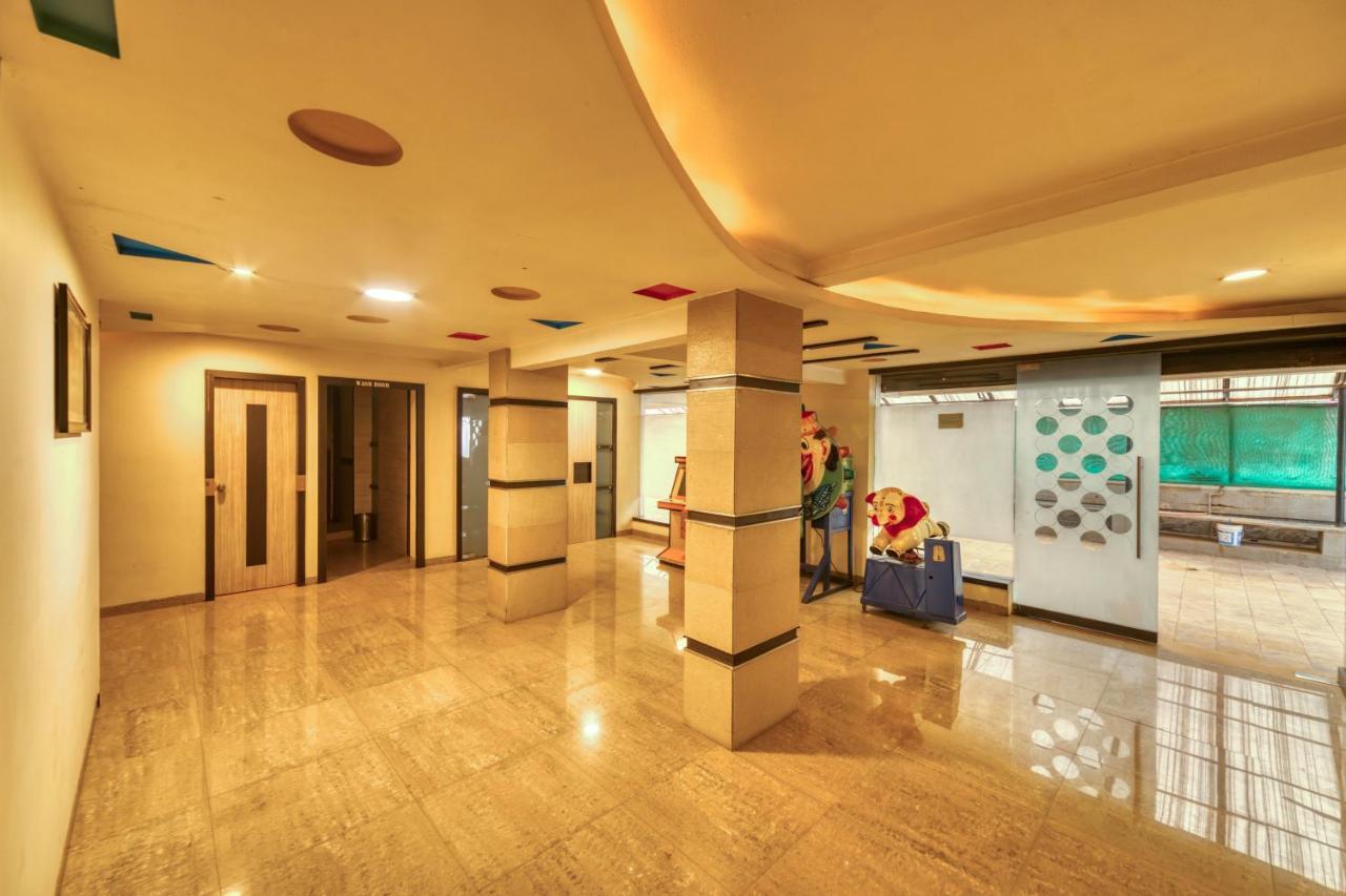Hotel Ashwin Igatpuri, Pure Veg & Jain Food Exteriér fotografie